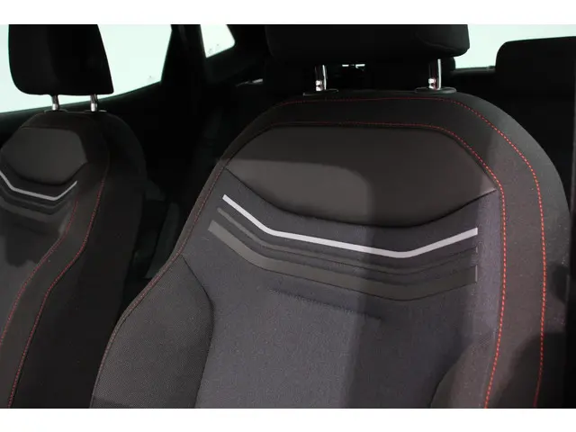 SEAT Ibiza 1.0 TSI 116pk DSG FR 2021 Benzine 25