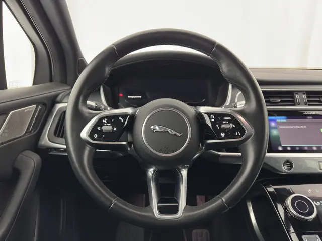 Jaguar I-PACE EV400 HSE 90 kWh AWD 2018 Elektrisch 21
