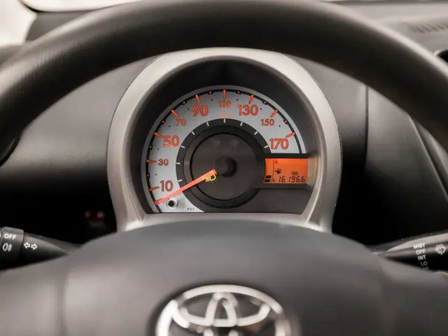 Toyota Aygo 1.0 VVT-i Sport 2013 Benzine 16
