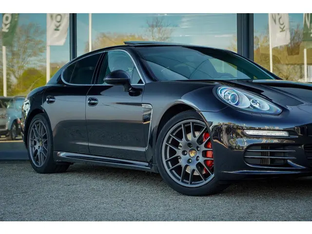 Porsche Panamera 3.0 4S 2013 Benzine 39