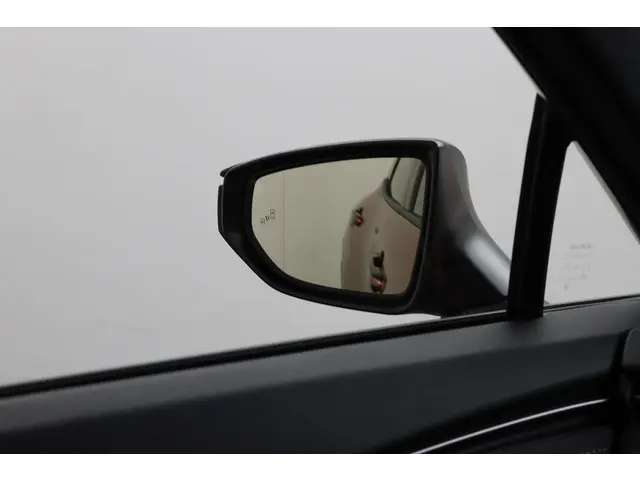 Lexus LBX Business Line 2WD 2026 Hybride Benzine 35