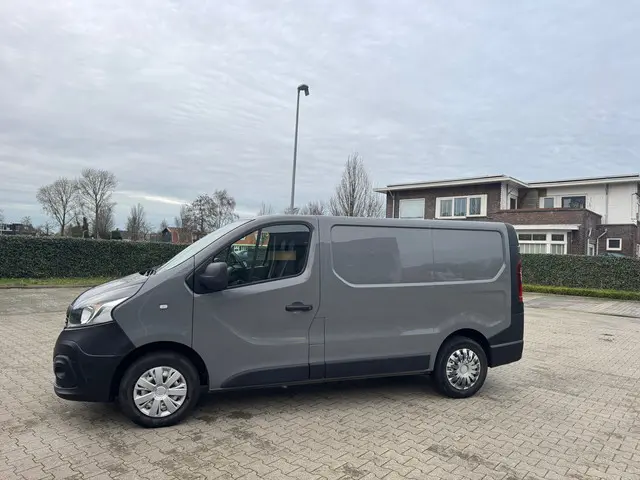 Renault Trafic 1.6 dCi T27 L1H1 Comfort 2019 Diesel 11