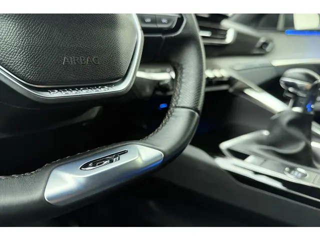 Peugeot 3008 1.2T 130pk GT 2024 Benzine 25