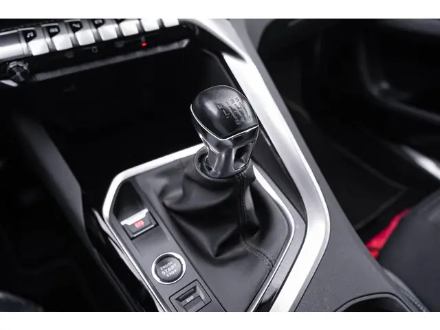 Peugeot 5008 1.5 HDI 2022 Diesel 42