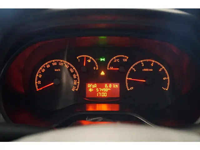 Opel Combo 1.3 CDTi L1H1 Edition 2017 Diesel 19