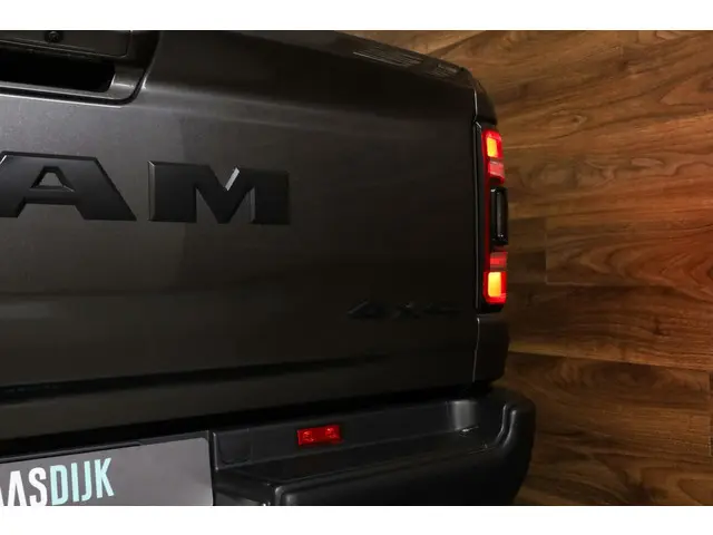 Dodge Ram 1500 4X4 6.2 V8 4x4 Crew Cab TRX 2022 Benzine 35