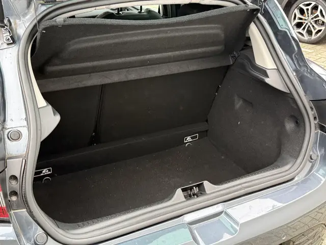 Renault Clio 0.9 TCe Limited 2017 Benzine 9