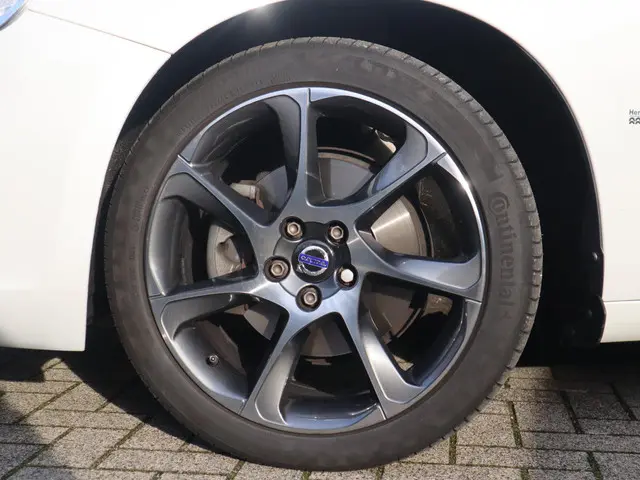 Volvo V60 1.5 T3 Ocean Race 2016 Benzine 3