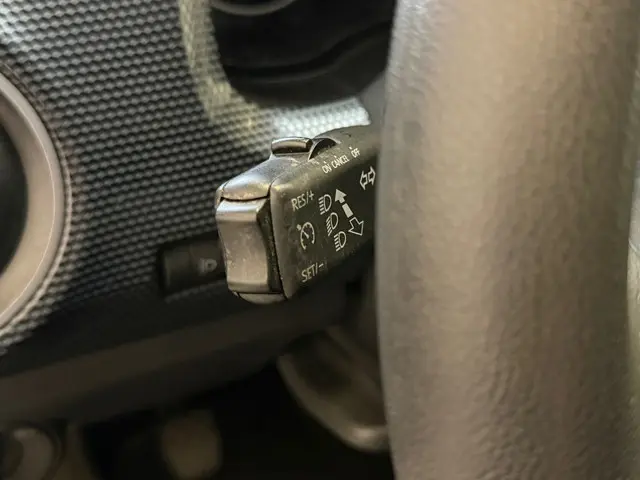 Volkswagen up! 1.0 BMT move up! 2018 Benzine 6