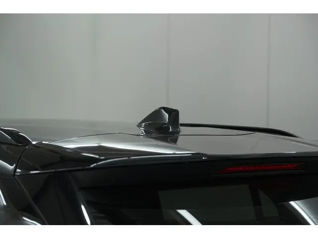 Peugeot 2008 PureTech 130 EAT8 Allure 2024 Benzine 22