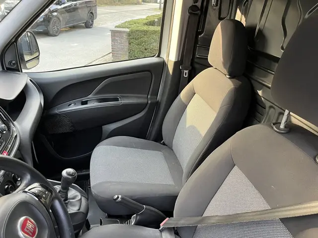 Fiat Doblò Cargo 1.3 MJ L1H1 Actual 2015 Diesel 9