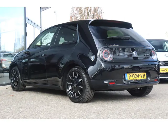 Honda e ADVANCE 17" *6.192KM* 2022 Elektrisch 13