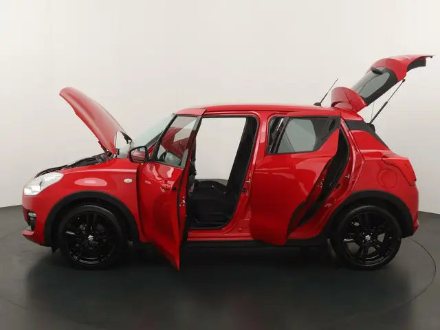 Suzuki Swift 1.2 Sportline 2018 Benzine 19