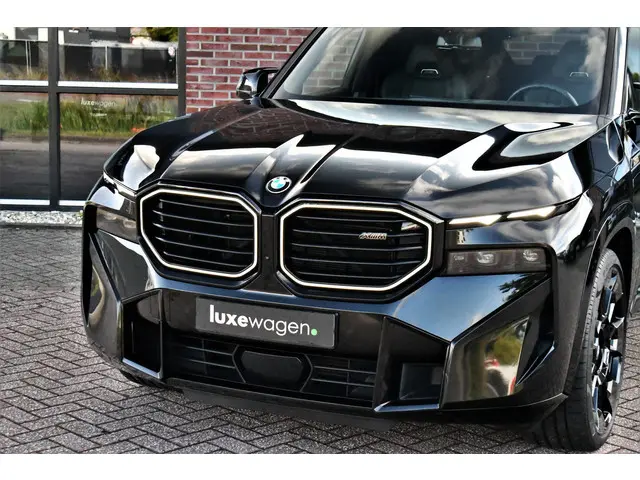 BMW XM V8 650pk 30kWh 2023 Hybride Benzine 56