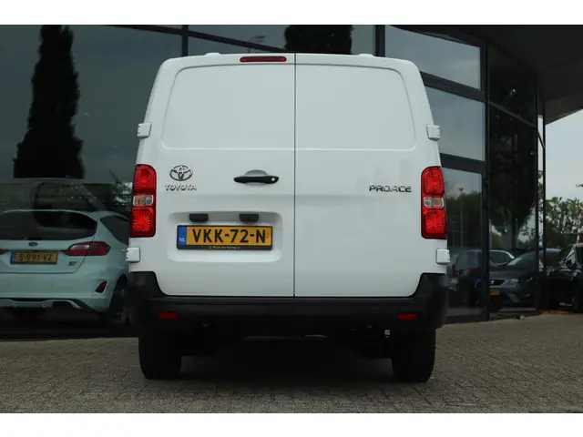Toyota ProAce WORKER 2.0 D-4D NAVIGATOR LONG 2021 Diesel