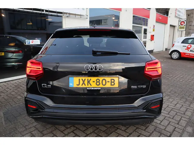 Audi Q2 35 TFSI S EDITION 2024 Benzine 24
