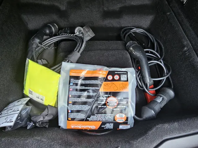 Lynk & Co 01 Lynk&co 2022 Hybride Benzine 24