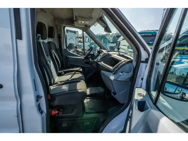 Ford Transit 2.0 TDCI 2019 Diesel 19