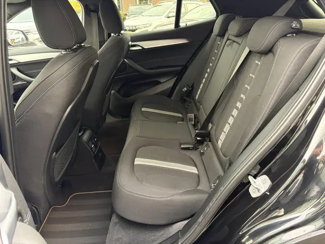 BMW X2 sDrive18i High Executive 2019 Benzine 20