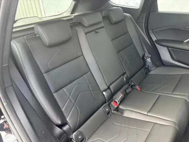BMW X1 xDrive30e 2024 Hybride Benzine 11
