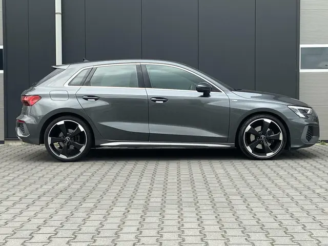 Audi A3 Sportback 35 TFSI S-line edition| 2020 Benzine 4