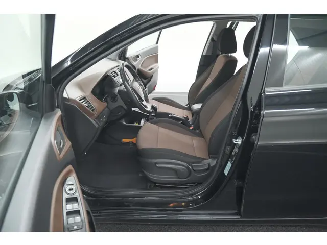 Hyundai i20 1.0 T-GDI Comfort 2018 Benzine 22