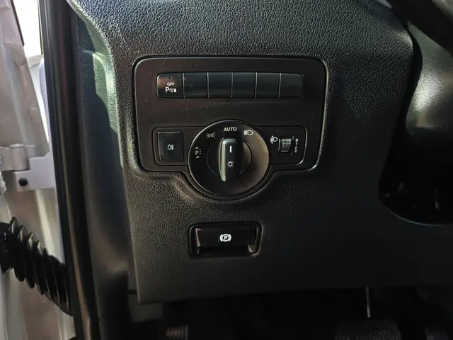Mercedes-Benz Vito 114 CDI L2 H1 2022 Diesel 21
