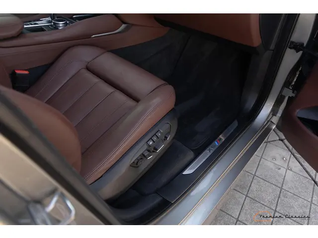BMW X5 M F85 2017 Benzine 32