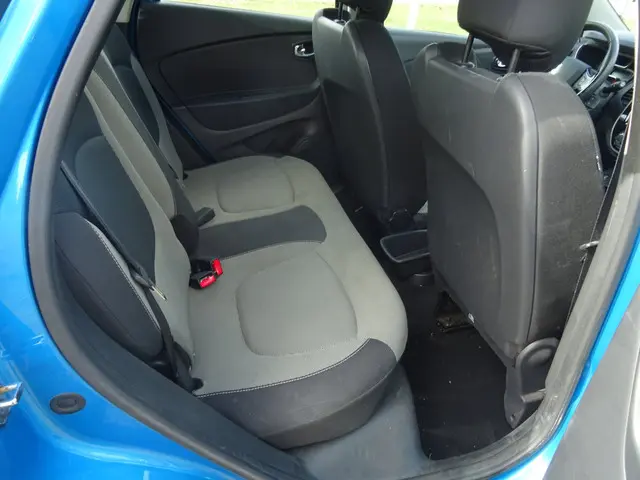 Renault Captur 0.9 TCe Expression 2015 Benzine 12