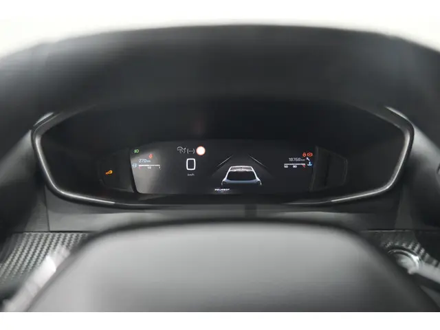 Peugeot 208 PureTech 100 Allure 2024 Benzine 40