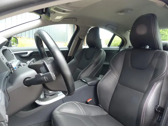 Volvo S60 T6 Summum 2015 Benzine 8