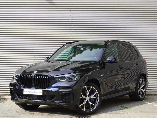BMW X5 xDrive45e 2023 Hybride Benzine 40