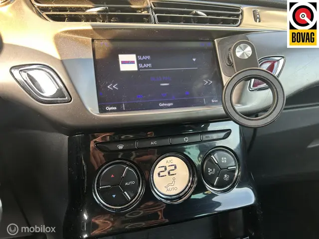 DS DS 3 1.2 PureTech Business 2017 Benzine 23