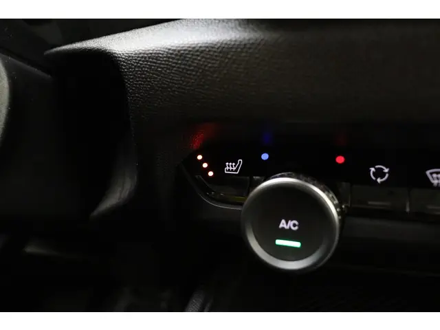 Citroën ë-C4 Feel 136pk 50 kWh 2023 Elektrisch 27