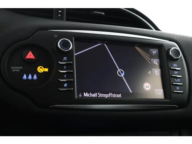 Toyota Yaris 1.5 Hybrid Design 2018 Hybride Benzine 28