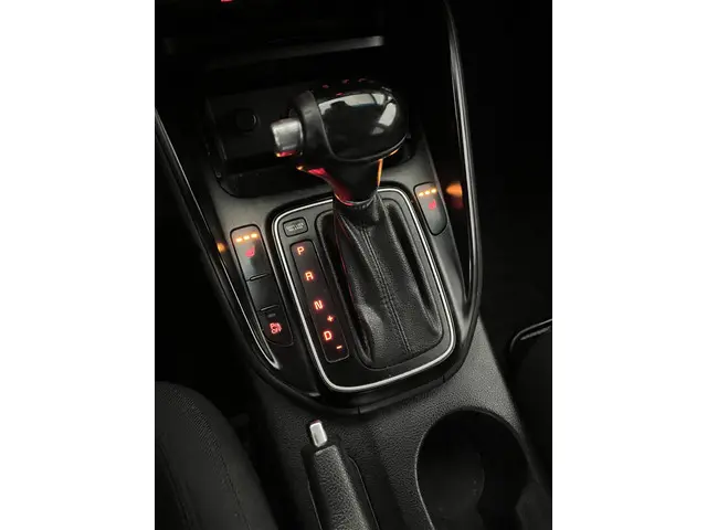 Kia Carens 2.0 GDi Business Pack 2014 Benzine 10