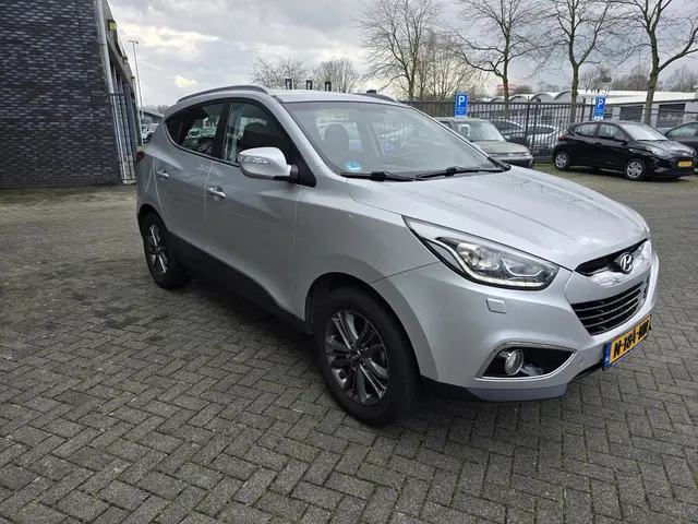 Hyundai ix35 2.0i i-Vision + trekhaak 2015 Benzine 2