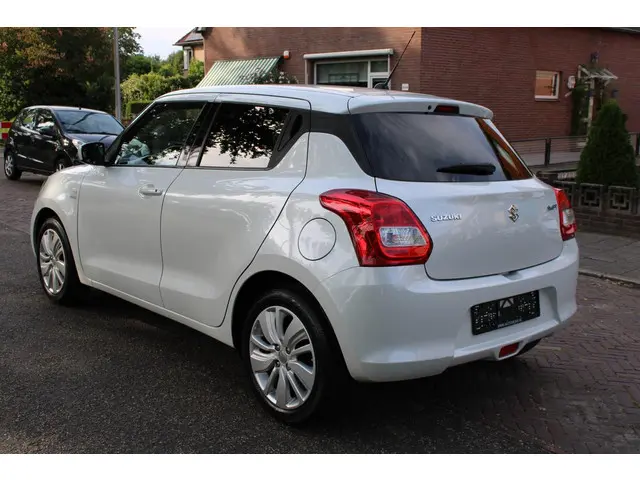 Suzuki Swift 1.2 Business Edition 2017 Benzine 3