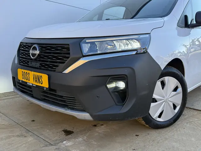 Nissan Townstar 1.3 TCe 130PK 2022 Benzine 17
