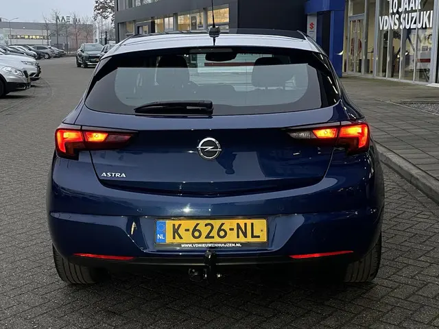 Opel Astra 1.2 Edition 2020 2020 Benzine 6