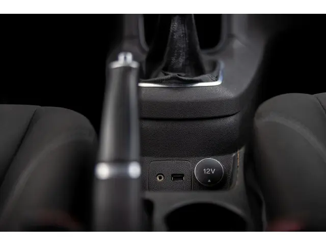 Ford Fiesta 1.0 White Edition AIRCO 2015 Benzine 17