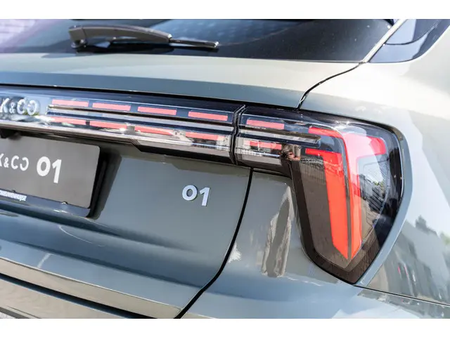 Lynk & Co 01 1.5 Core 2025 Hybride Benzine 17