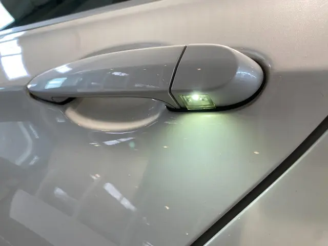 BMW 3 Serie 316i Automaat Sport NL-auto 2014 Benzine 8