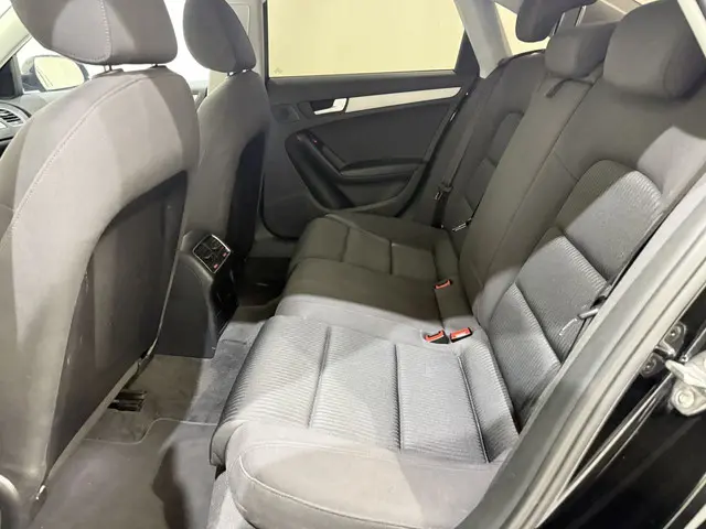 Audi A4 Sedan 1.8 TFSI Pro Line S 2014 Benzine 21