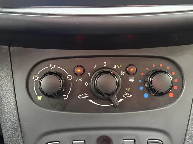 Dacia Logan MCV 0.9 TCe S&S Robust 2016 Benzine 16