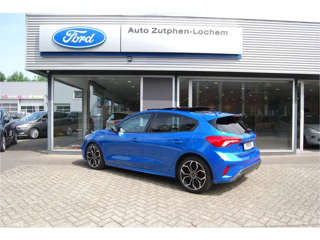 Ford Focus 1.5 EcoBoost ST-Line-X 150pk 5dr 2019 Benzine 7