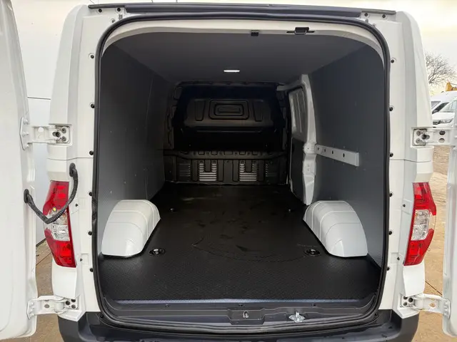 Maxus eDeliver3 Cargo 122PK 2025 Elektrisch 12