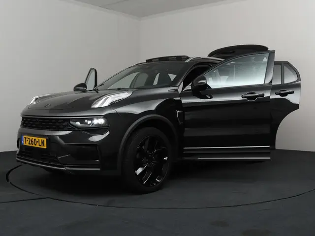 Lynk & Co 01 1.5 2023 Hybride Benzine 22