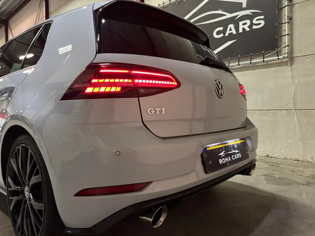 Volkswagen Golf 2.0 TSI GTI Performance 2018 Benzine 10