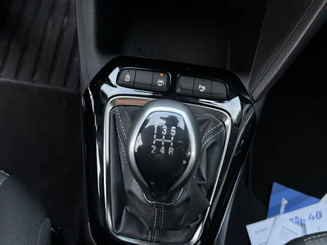 Opel Corsa 1.2 75pk Edition 2022 Benzine 14